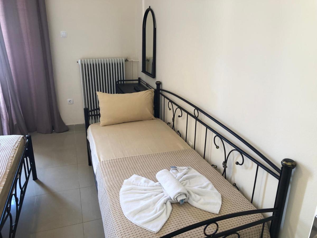 Nikolakakis Rooms Lavrio Экстерьер фото
