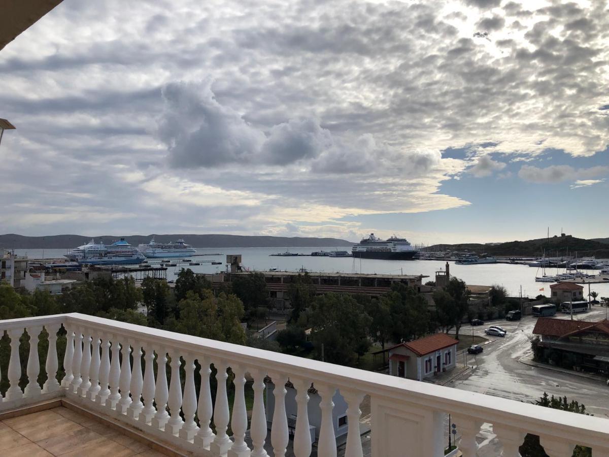 Nikolakakis Rooms Lavrio Экстерьер фото