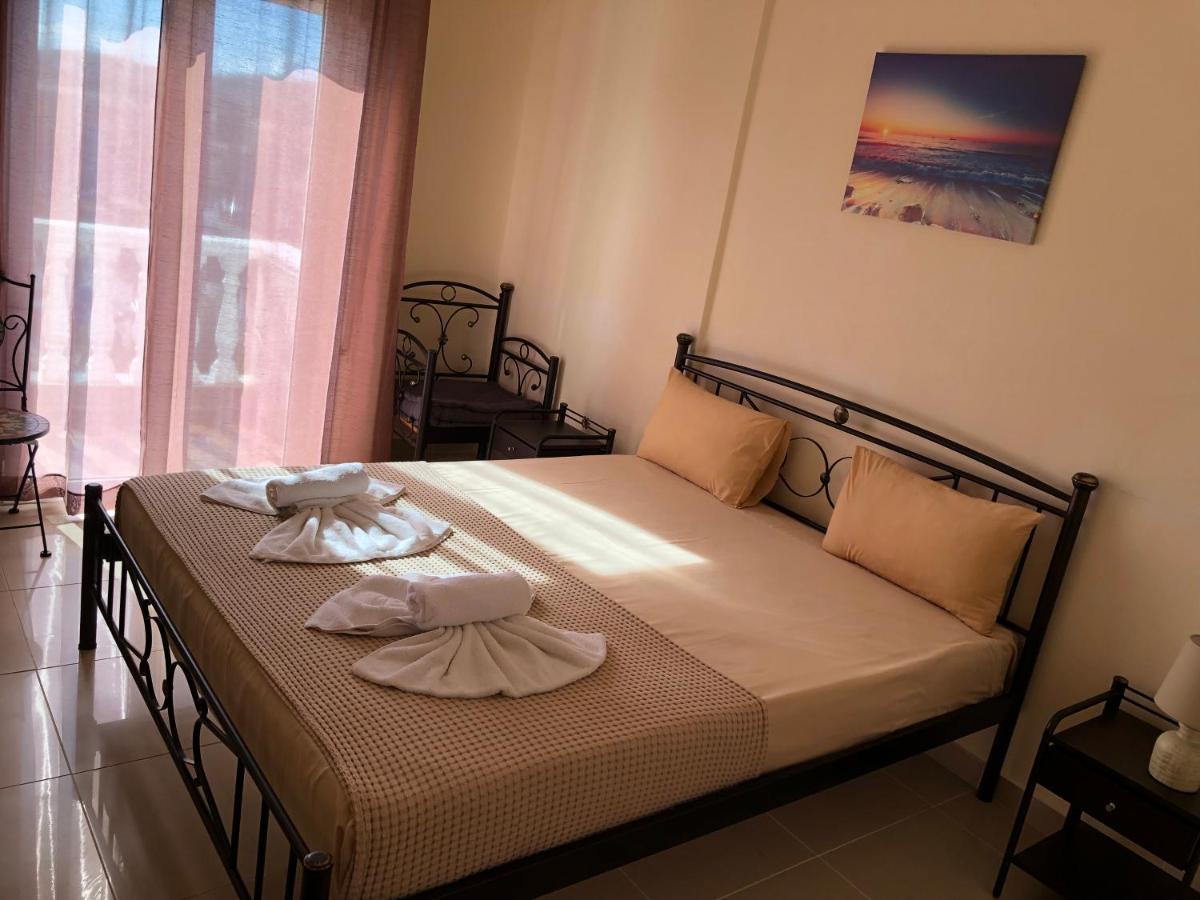 Nikolakakis Rooms Lavrio Экстерьер фото