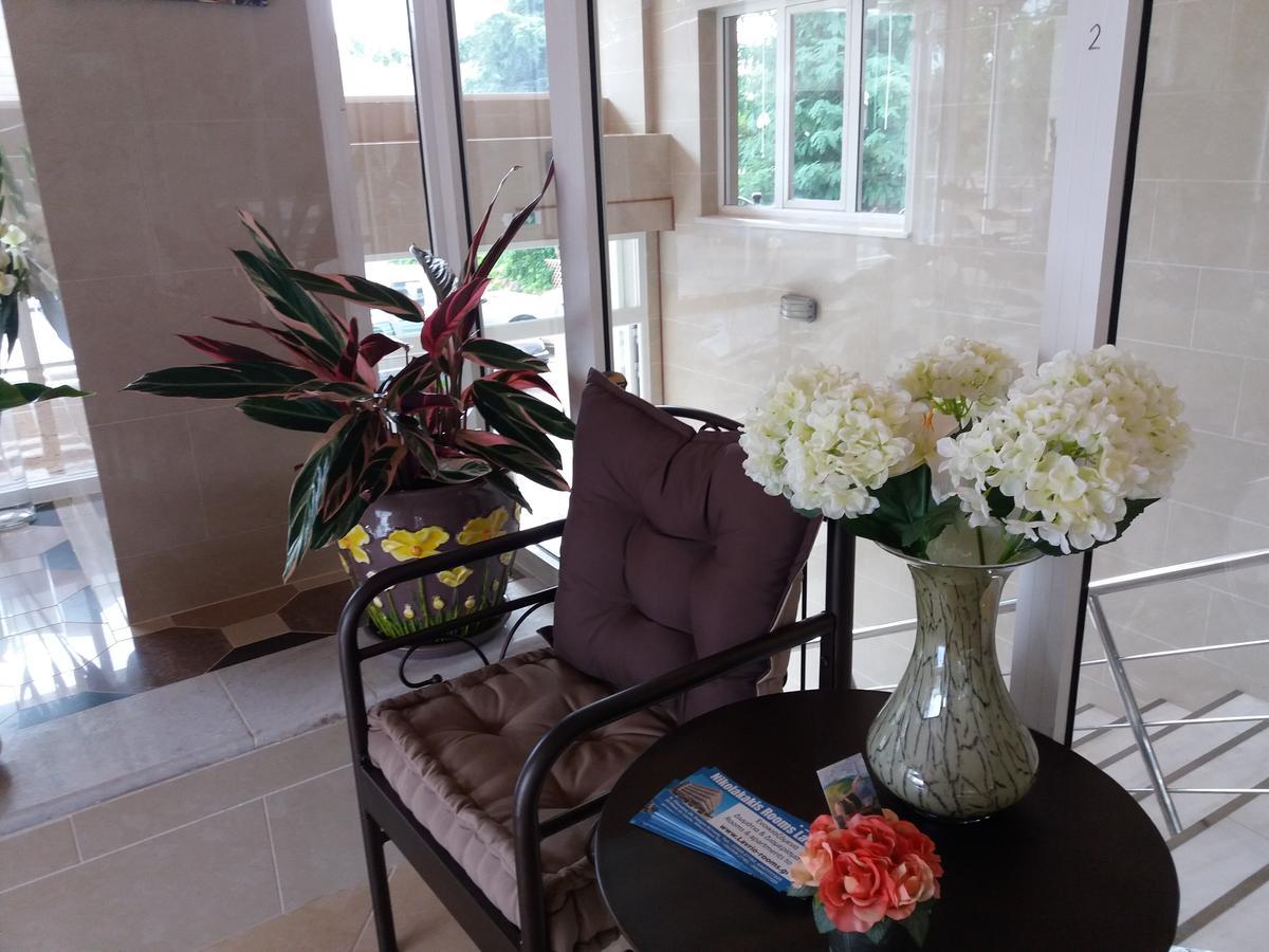 Nikolakakis Rooms Lavrio Экстерьер фото