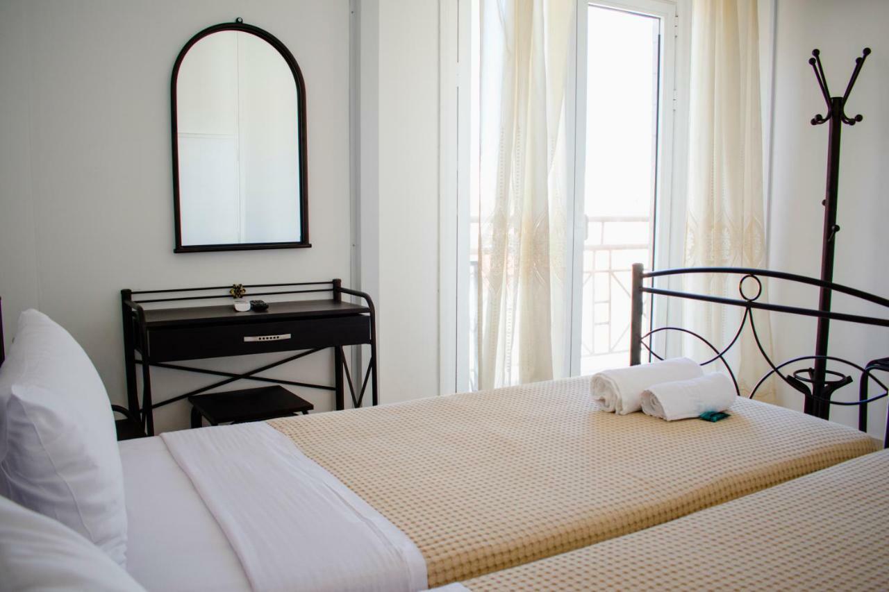 Nikolakakis Rooms Lavrio Экстерьер фото